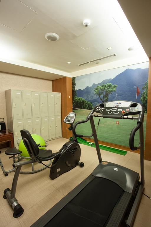 Rich Garden Hotel Taipei Bagian luar foto