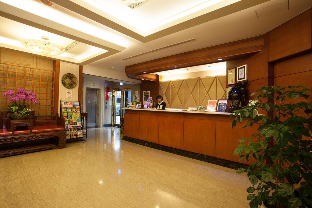 Rich Garden Hotel Taipei Bagian luar foto